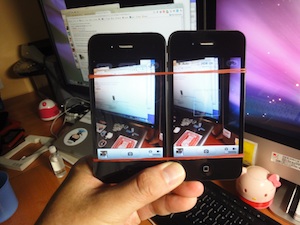 MacGyver'ed dual iPhones with rubber-bands